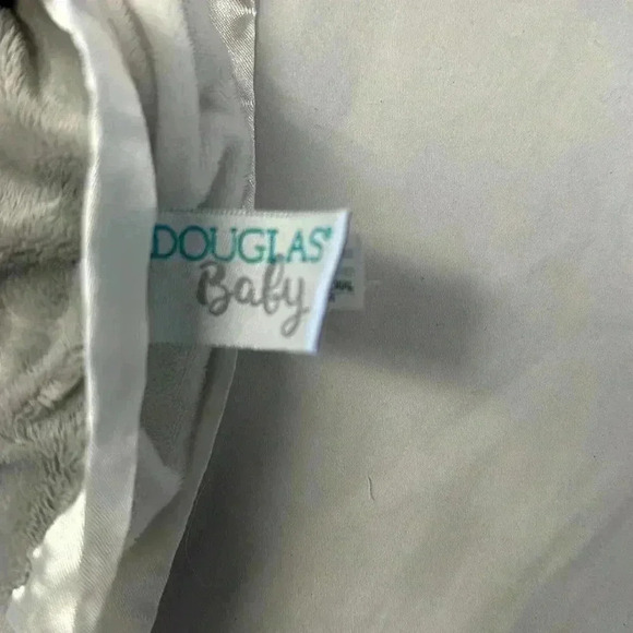 Douglas Baby Elephant Grey Baby Plush  Security Blanket Lovey - Picture 4 of 5